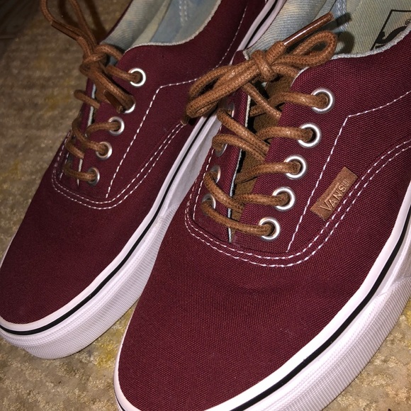 Vans - Picture 4 of 8